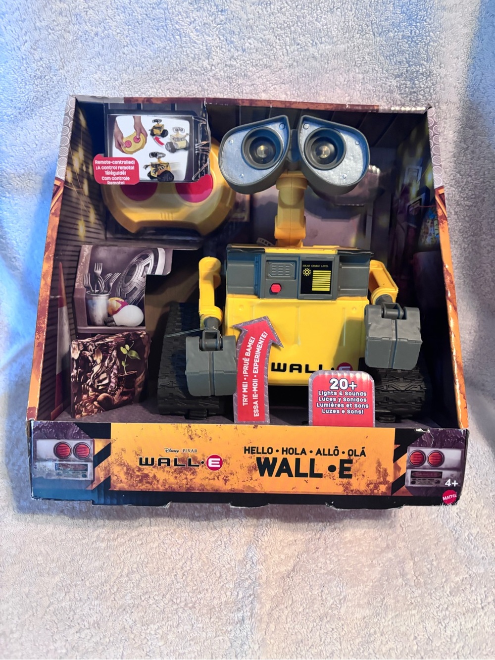 WALL·E Yellow Interactive Kids Action Figure - Disney Pixar - Picture 2 of 3